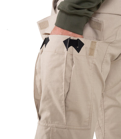 Pocket of Men's V2 BDU Pant in Khaki